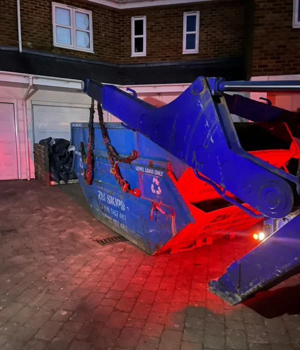 ZM Skips 8-yard skip collection from residential property