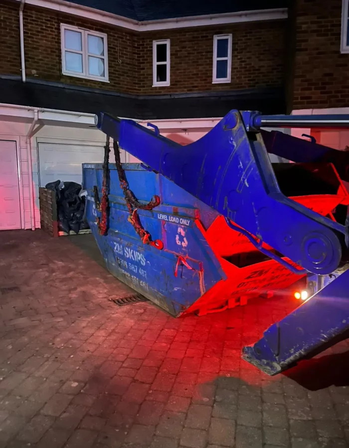 ZM Skips 8-yard skip collection from residential property